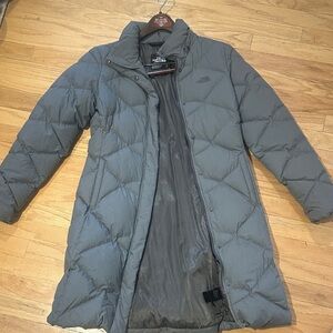 The North Face Women's Charcoal Puffer Jacket